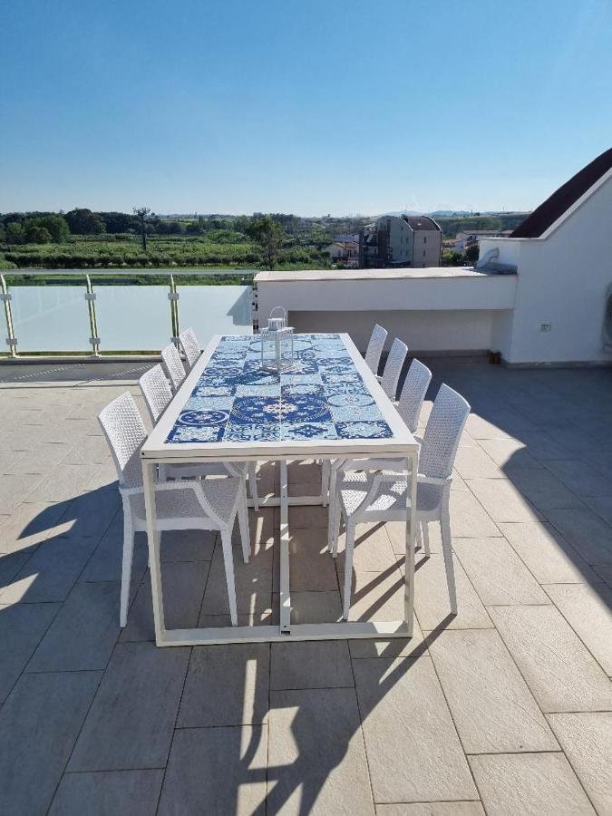 Апартаменти La Terrazza Sul Mare Кампомарино Екстер'єр фото